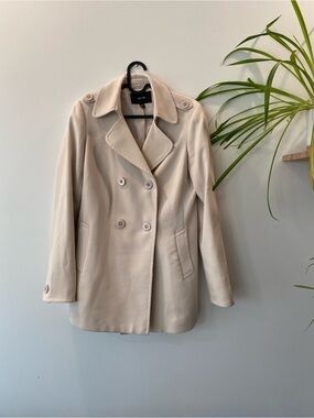 Jacob Double-Breasted Cream Peacoat with Notch Lapels